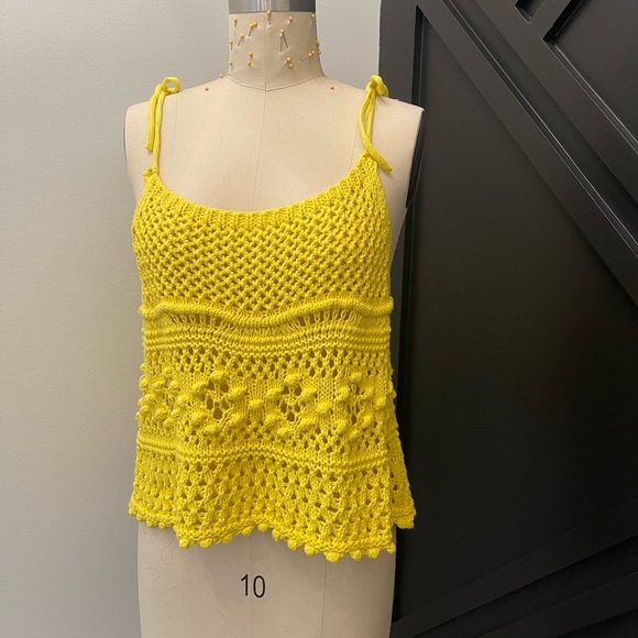 Zara Yellow Crochet Women’s Top - Picture 1 of 4